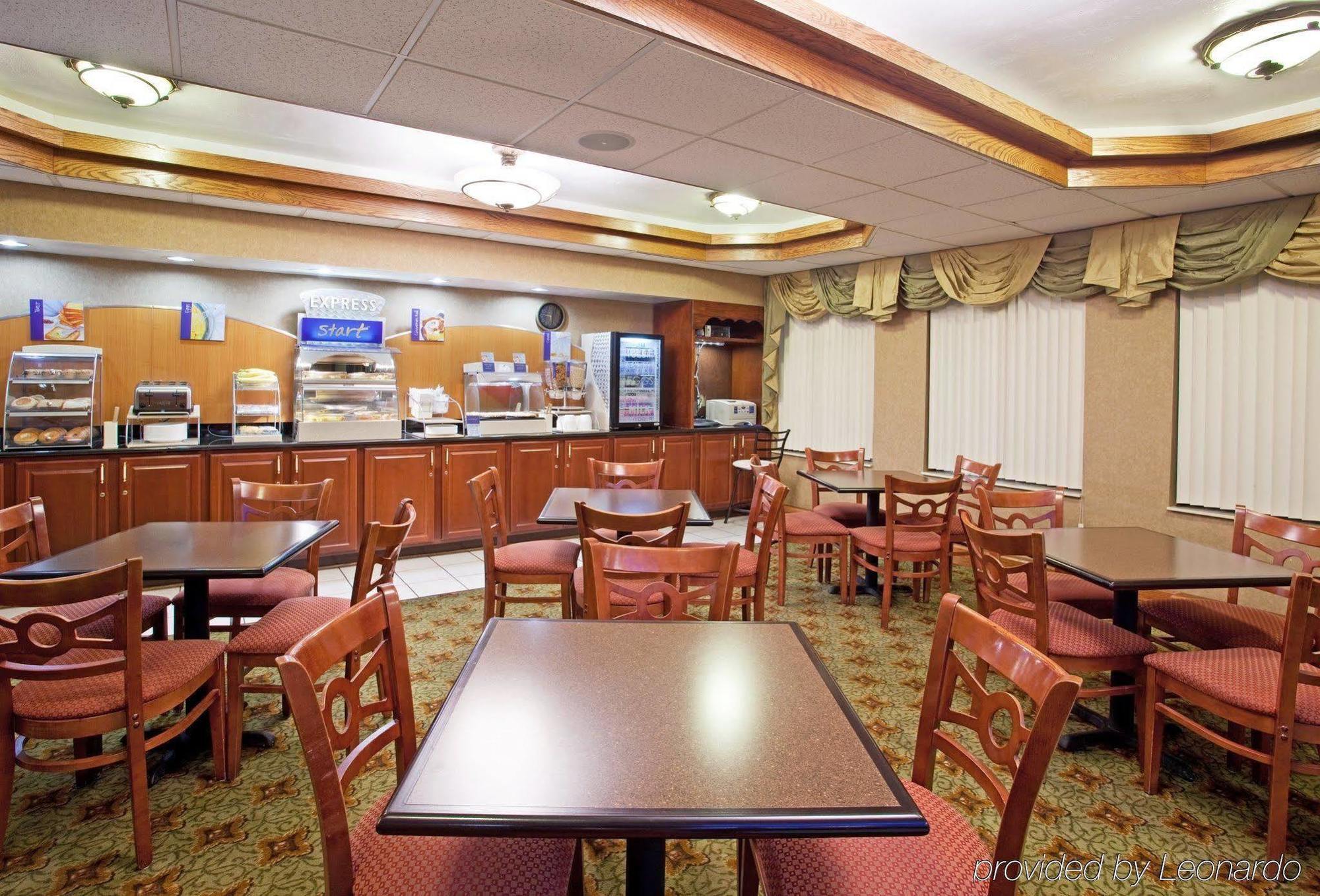 Best Western St. Clairsville Inn & Suites Restaurant foto
